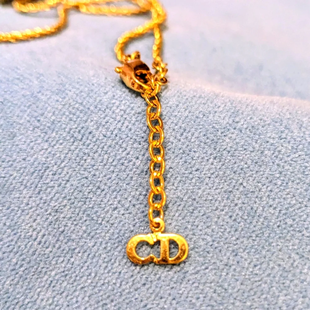 Vintage Christian Dior Faux Pearl Necklace - Picture 2 of 3